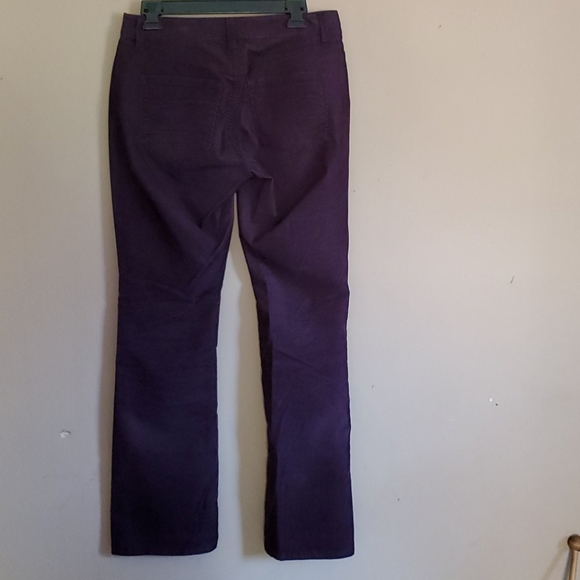 Loft eggplant corduroy curvy boot jeans size 27/4 - Picture 3 of 11